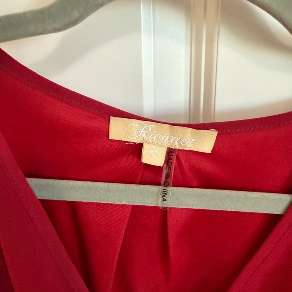 Elegant Red Maxi Dress–Perfect for Maternity Photoshoots, or Special Occasions - Picture 3 of 3